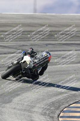 media/Dec-07-2025-CVMA (Sun) [[3e7d2de5dc]]/Race 5-Formula UL-CVMA Hooligans-American Thunder/